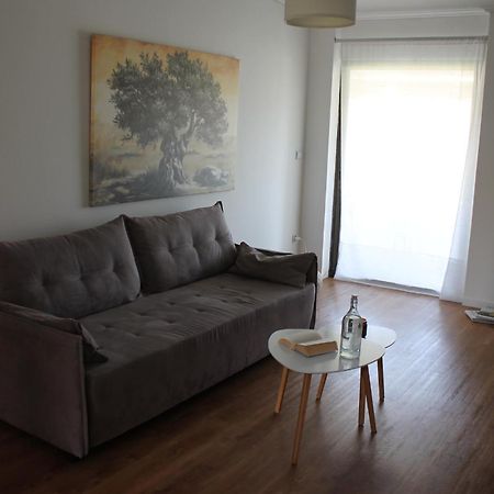 Blue Side Apartment In Pórto Ráfti المظهر الخارجي الصورة